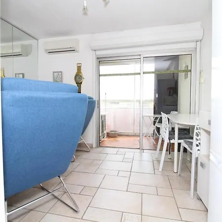 شقة T1 Confortable - Climatise, Proche Des Thermes, Avec Loggia Et Equipements Modernes - Fr-1-553-10